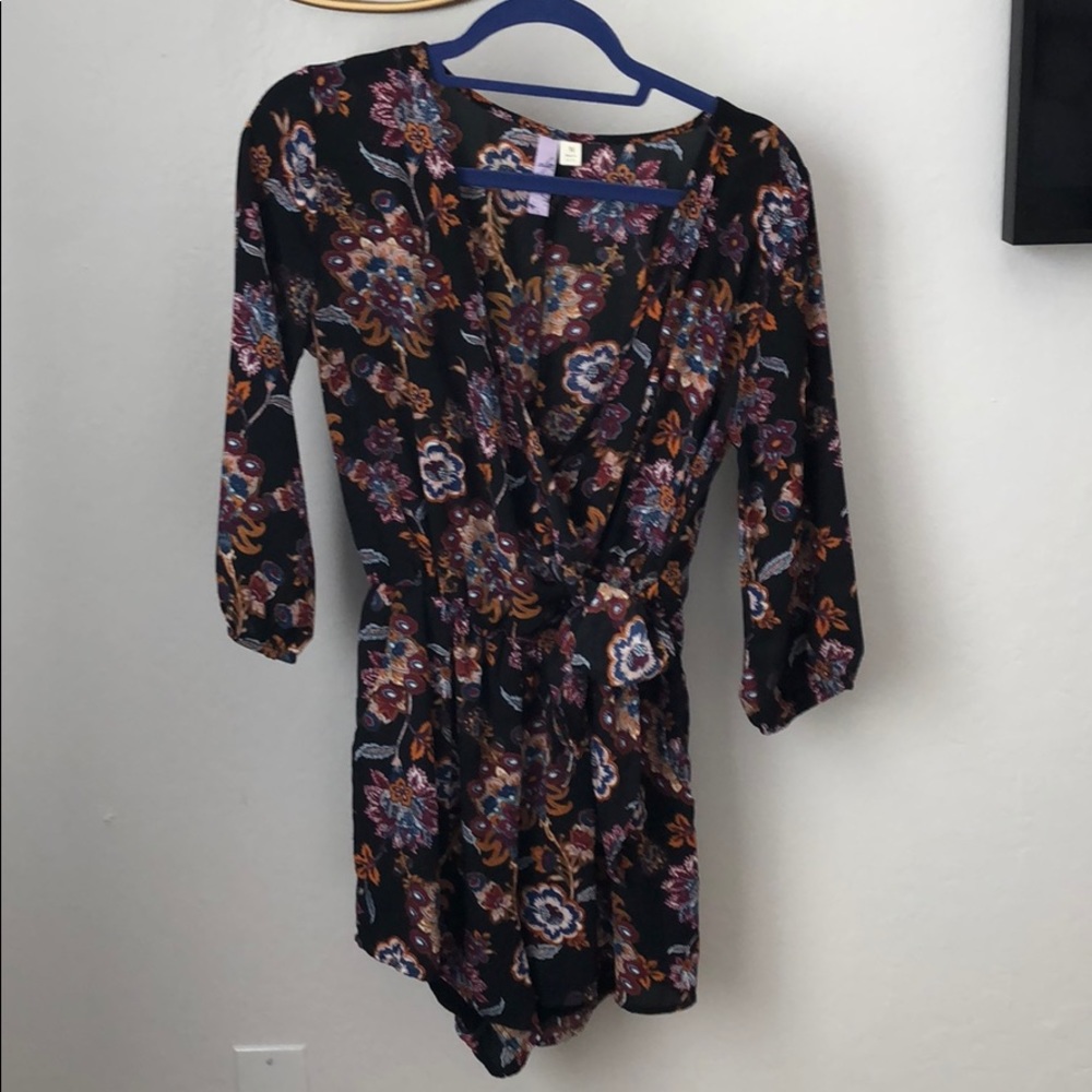 Tie up dark floral romper